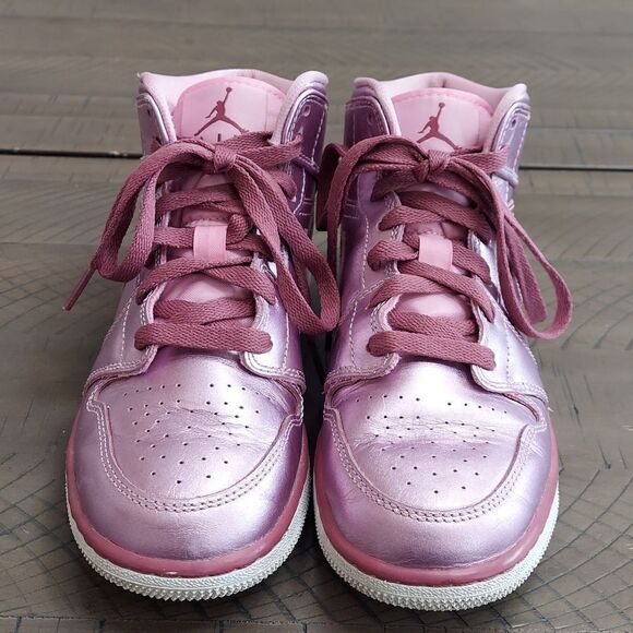 Nike Air Jordan 1 Mid SE GS Girls Metallic Pink Rose Sneakers Sz 4Y - Picture 3 of 10